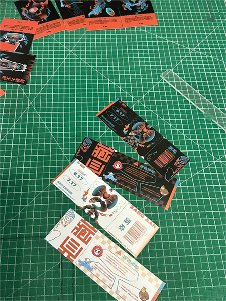 燈箱布與寫真布、噴繪布怎么區(qū)分？